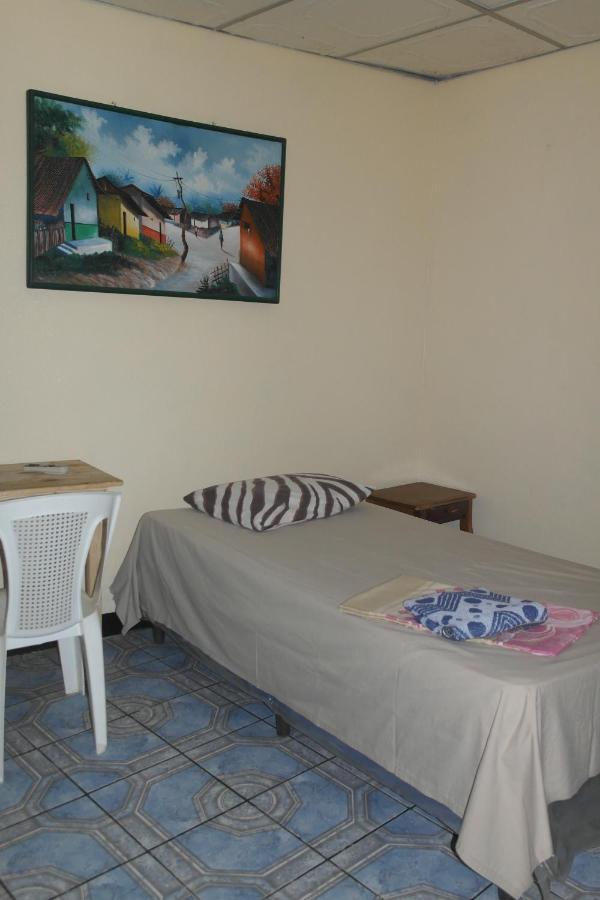 מנאגווה Hostal Nicaragua Guest House מראה חיצוני תמונה