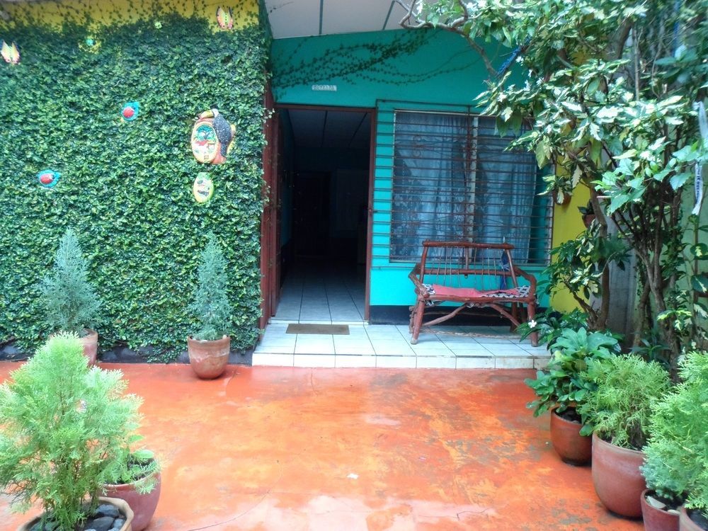 מנאגווה Hostal Nicaragua Guest House מראה חיצוני תמונה