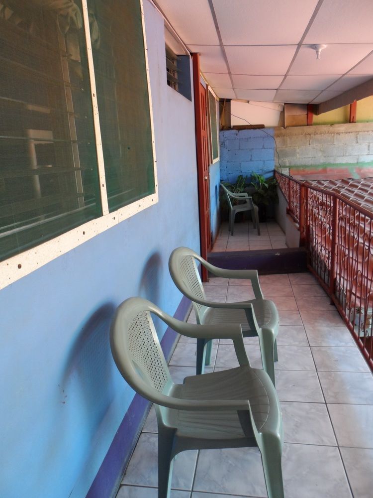 מנאגווה Hostal Nicaragua Guest House מראה חיצוני תמונה