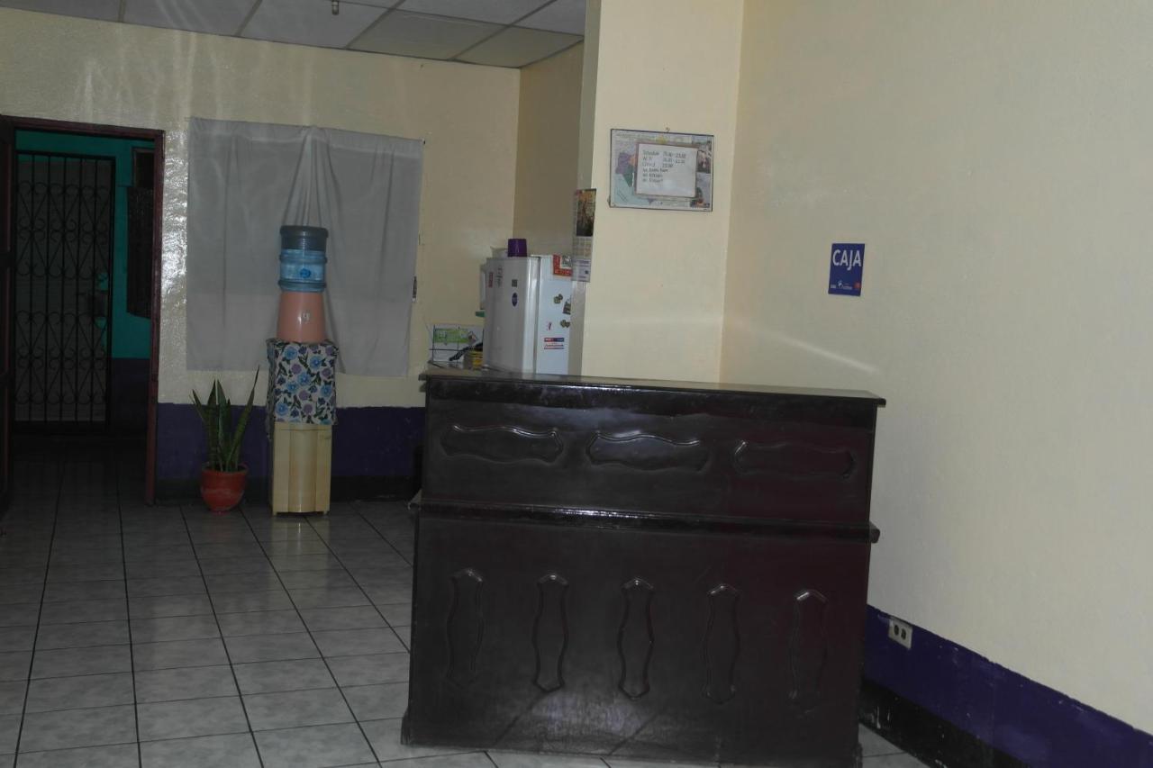 מנאגווה Hostal Nicaragua Guest House מראה חיצוני תמונה